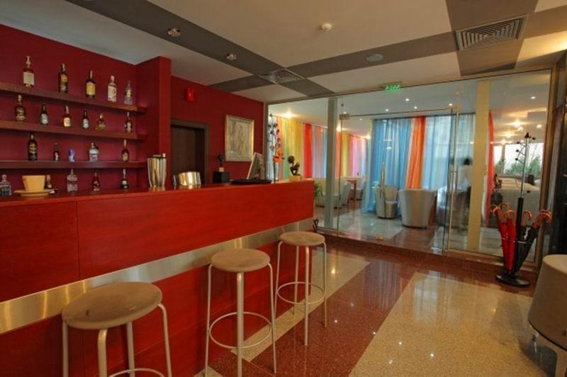 Hotel City Plevna Kültér fotó