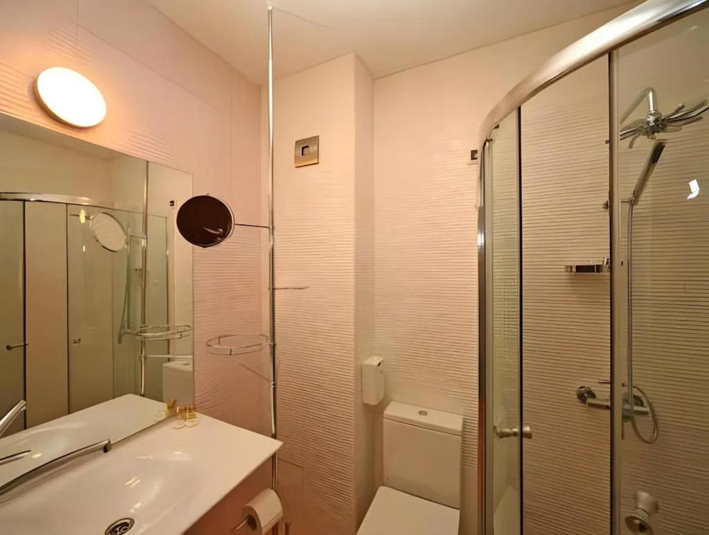 Hotel City Plevna Kültér fotó