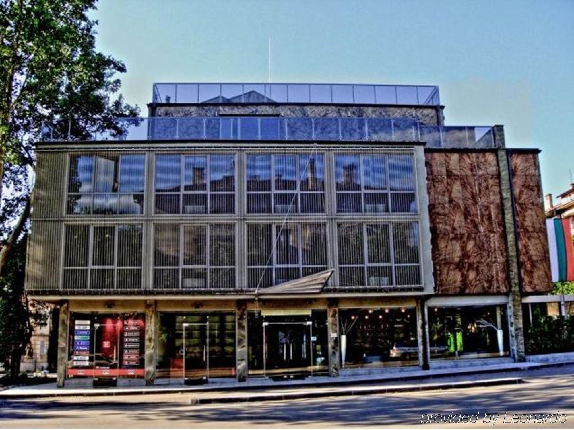 Hotel City Plevna Kültér fotó